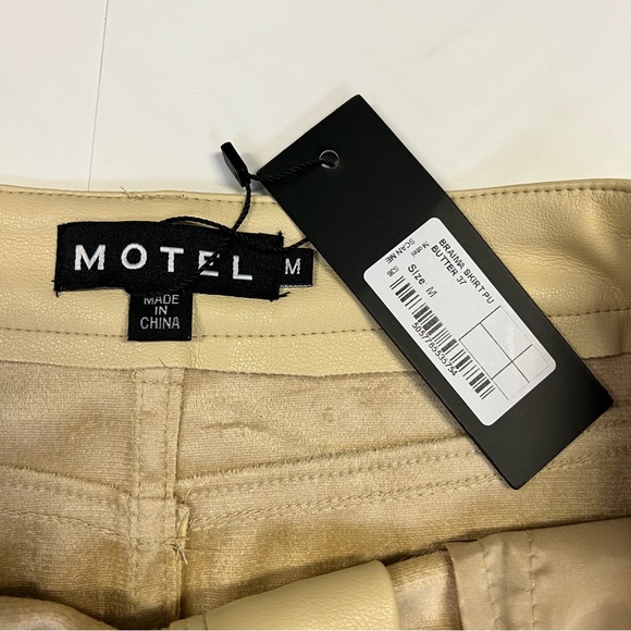 Motel Rocks Braima PU Leather Mini Skirt in Butter Yellow - Picture 5 of 6